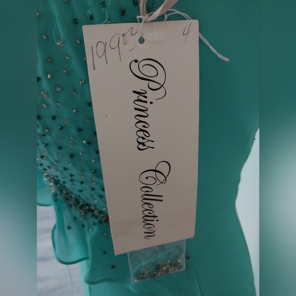 NWT Princess Collection Aqua Marine Beaded Spaghetti Strap Gown Size 6 - Picture 11 of 16